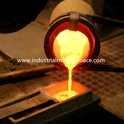 झुकाना 70KW आयरन मेल्टिंग इंडक्शन फर्नेस 25kg आयरन टील शेल मेल्टिंग फर्नेस